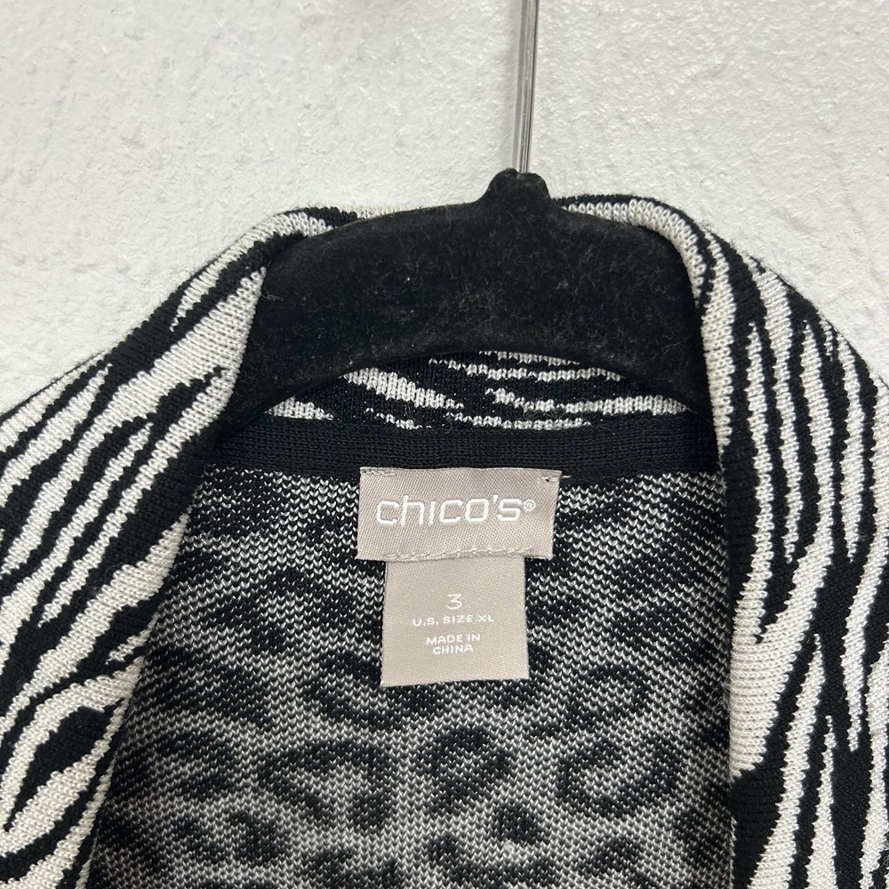 Chico's Black White Open Front Cheetah Print Sweater Blazer Cardigan Size 3 (XL) - Picture 8 of 11